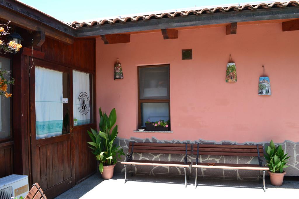 Agriturismo Su Meurreddu Tratalias Екстериор снимка