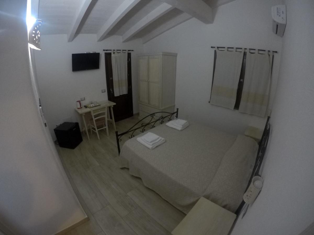 Agriturismo Su Meurreddu Tratalias Екстериор снимка
